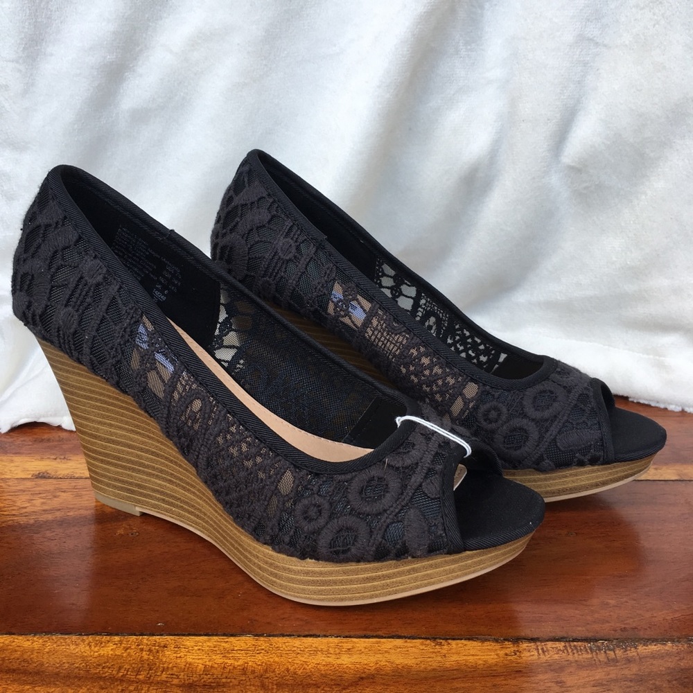 American Eagle wedges